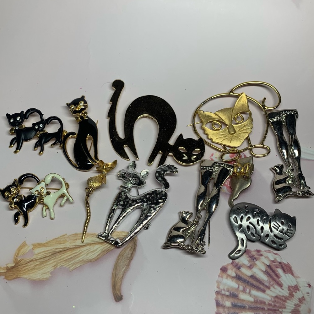 Vintage Cat Pin Lot